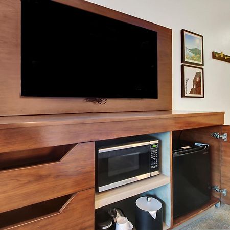Hampton Inn & Suites By Hilton Hemet Menifee Murrieta Екстериор снимка