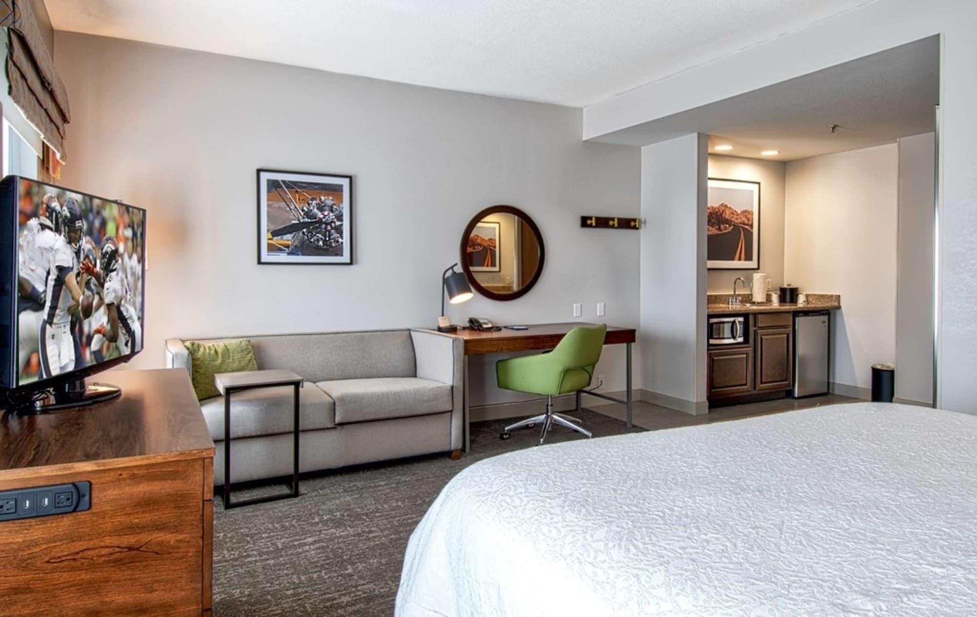 Hampton Inn & Suites By Hilton Hemet Menifee Murrieta Екстериор снимка