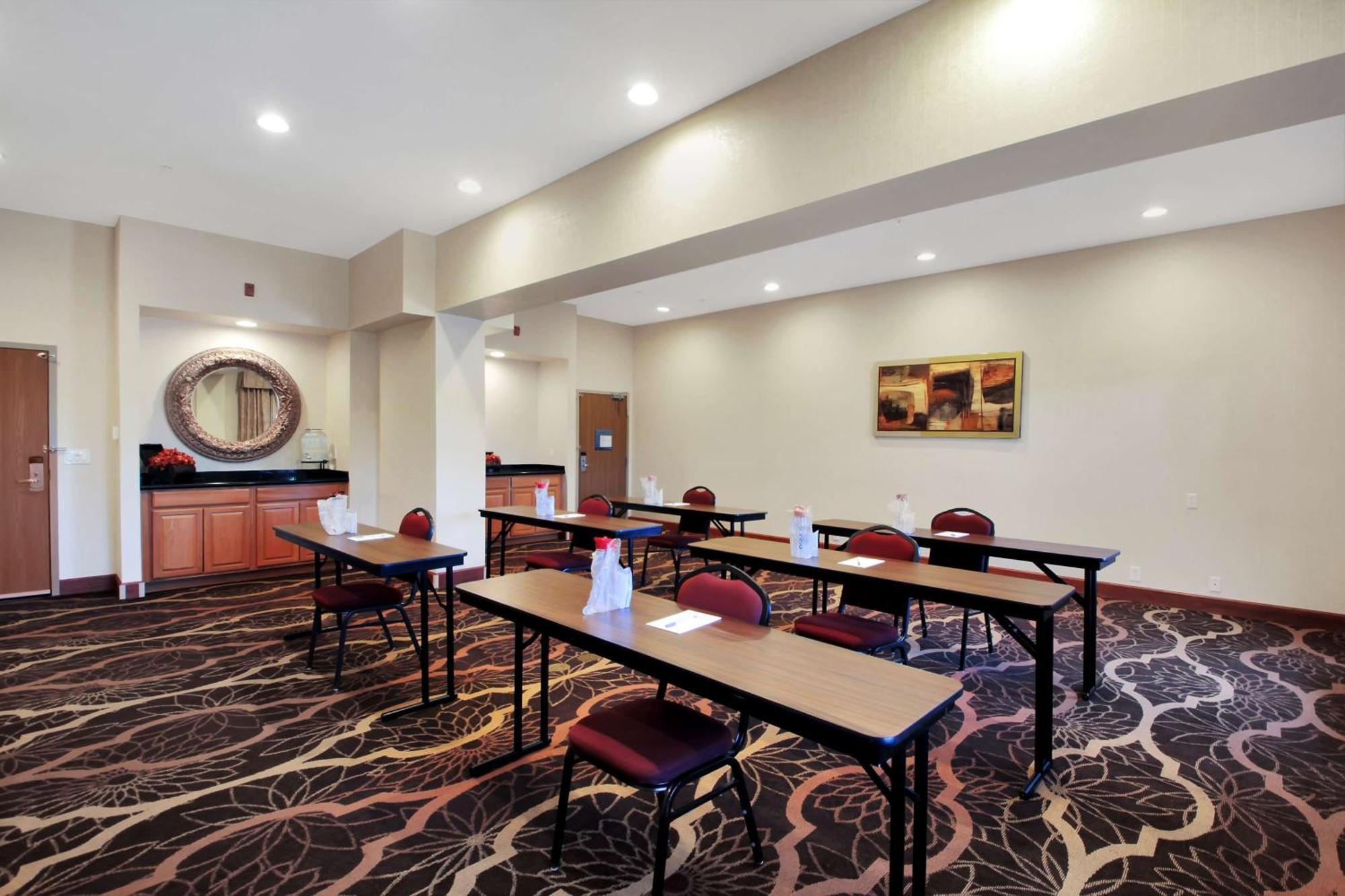 Hampton Inn & Suites By Hilton Hemet Menifee Murrieta Екстериор снимка