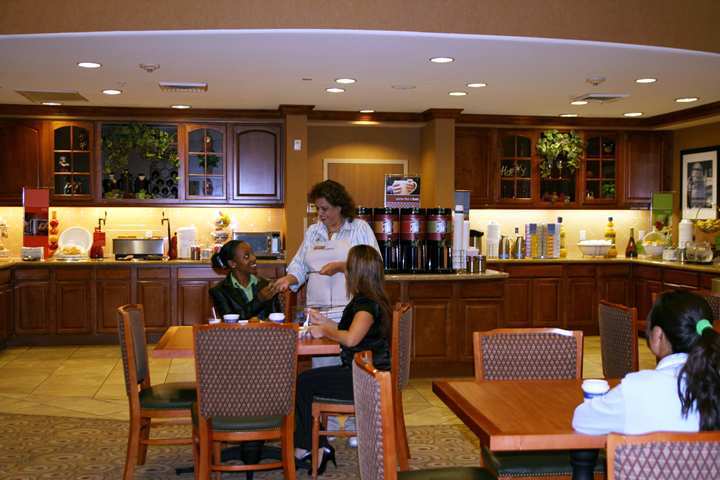 Hampton Inn & Suites By Hilton Hemet Menifee Murrieta Ресторант снимка